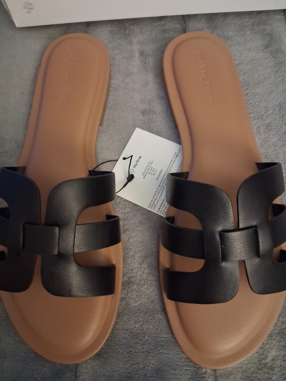 Women’s Black Slide Sandals with Tan Footbed
